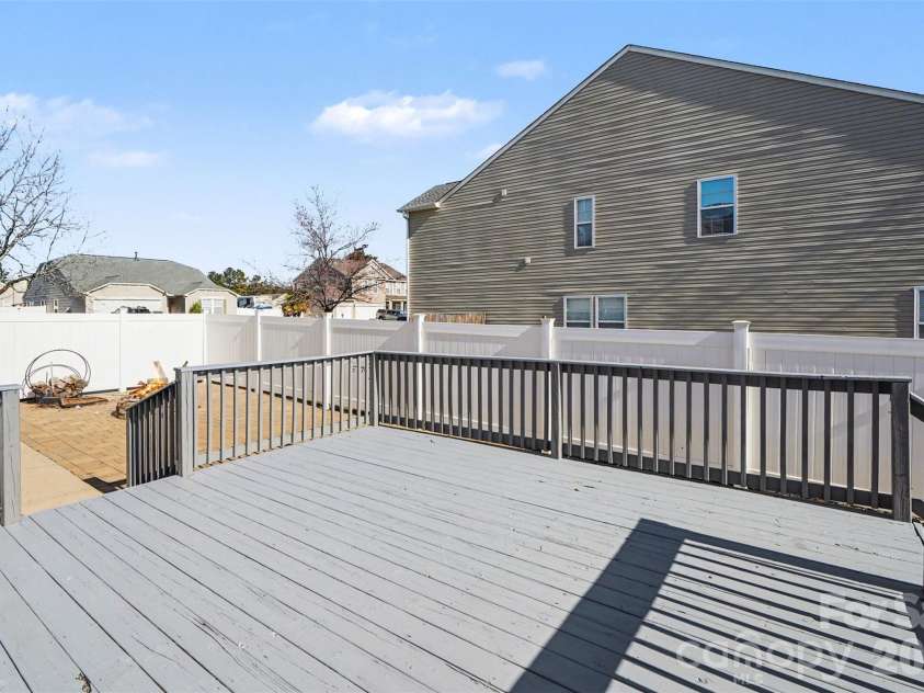 404 Brookhollow Drive, York, SC 29745.  MLS# CAR4341964, YatesRealty ID 4925. 