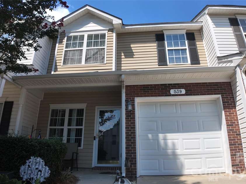 539 Delta Drive, Fort Mill, SC 29715.  MLS# CAR4421805, YatesRealty ID 49250. 