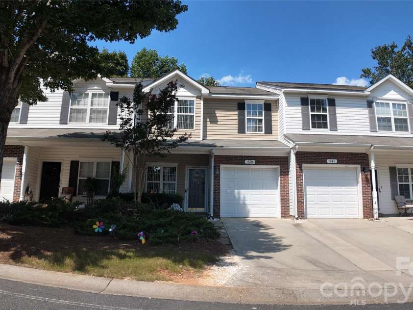 539 Delta Drive, Fort Mill, SC 29715.  MLS# CAR4421805, YatesRealty ID 49250. 