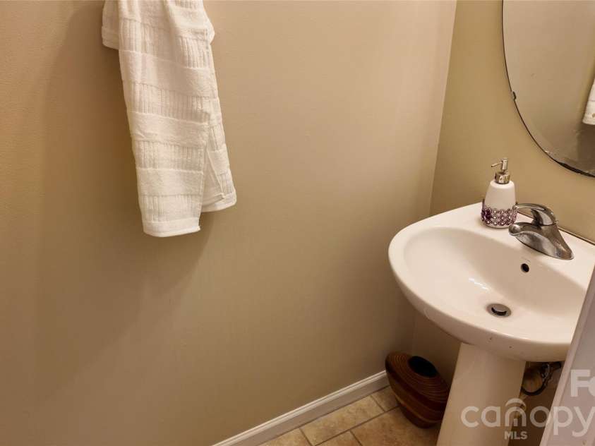 539 Delta Drive, Fort Mill, SC 29715.  MLS# CAR4421805, YatesRealty ID 49250. 
