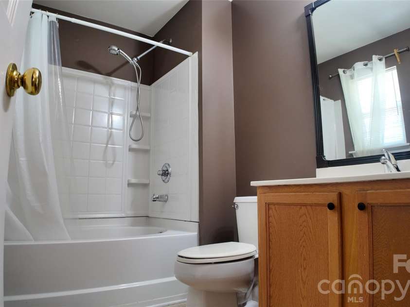 539 Delta Drive, Fort Mill, SC 29715.  MLS# CAR4421805, YatesRealty ID 49250. 
