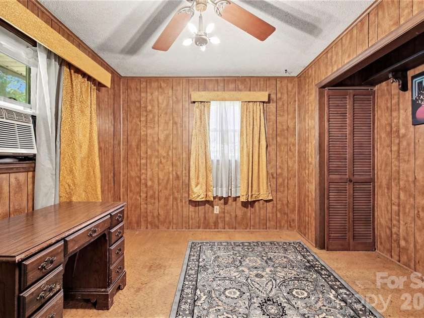 3932 Yokley Street, Winston Salem, NC 27107.  MLS# CAR4422109, YatesRealty ID 49252. 