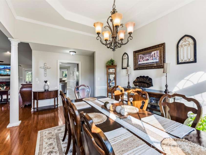 1277 White Pond Drive, Gastonia, NC 28056.  MLS# CAR4421305, YatesRealty ID 49254. 