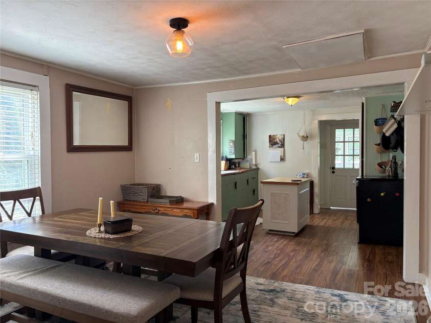 408 McCoy Cove Road, Black Mountain, NC 28711.  MLS# CAR4422151, YatesRealty ID 49259. 