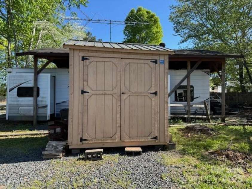 103 Hidaway Trail, Mount Gilead, NC 27306.  MLS# CAR4245308, YatesRealty ID 4926. 