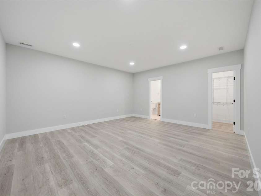 762 River Bend Drive, Granite Falls, NC 28630.  MLS# CAR4354420, YatesRealty ID 4926. 