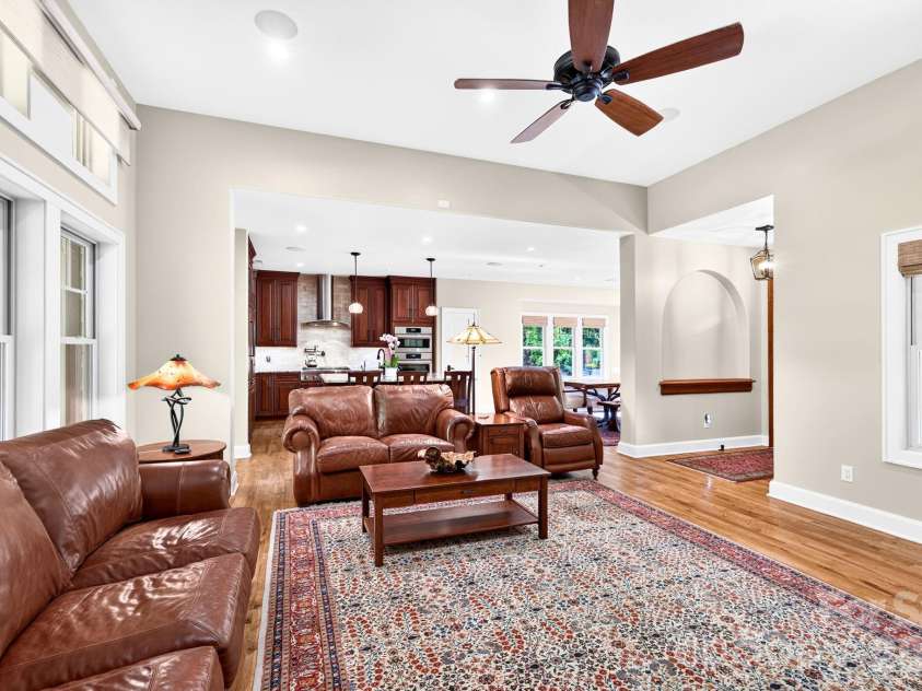 18 Hawks Pointe Lane, Weaverville, NC 28787.  MLS# CAR4413852, YatesRealty ID 49260. 