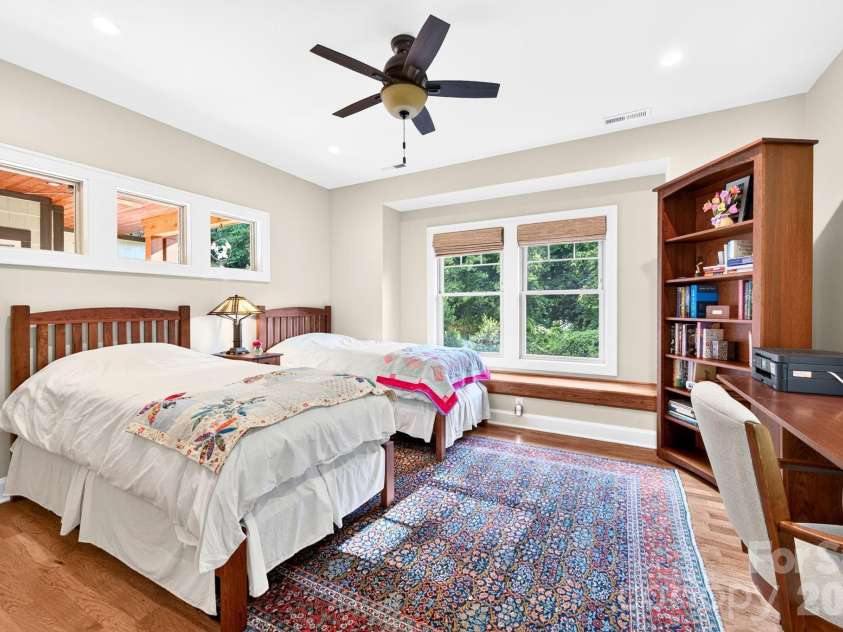 18 Hawks Pointe Lane, Weaverville, NC 28787.  MLS# CAR4413852, YatesRealty ID 49260. 
