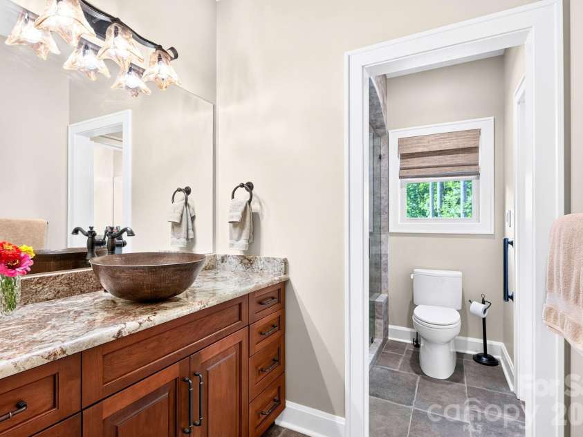 18 Hawks Pointe Lane, Weaverville, NC 28787.  MLS# CAR4413852, YatesRealty ID 49260. 