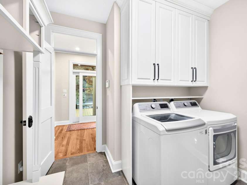18 Hawks Pointe Lane, Weaverville, NC 28787.  MLS# CAR4413852, YatesRealty ID 49260. 