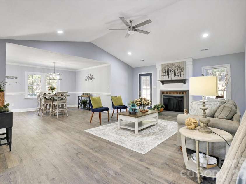 201 Sandymead Road, Matthews, NC 28105.  MLS# CAR4422049, YatesRealty ID 49263. 