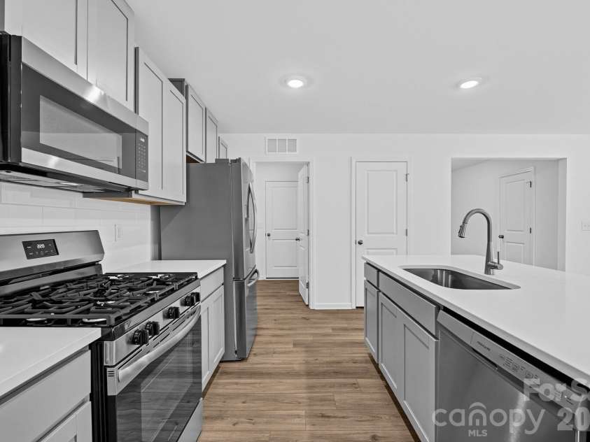 1254 Ambrosia Drive, York, SC 29745.  MLS# CAR4422219, YatesRealty ID 49264. 