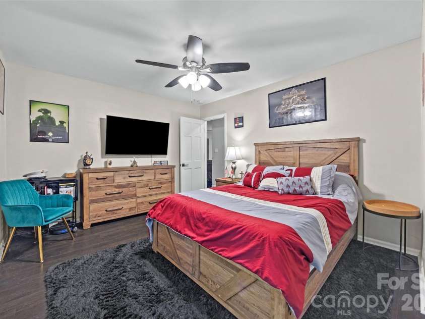 13 Bald Eagle Road, Lake Wylie, SC 29710.  MLS# CAR4387619, YatesRealty ID 49266. Bedroom 3