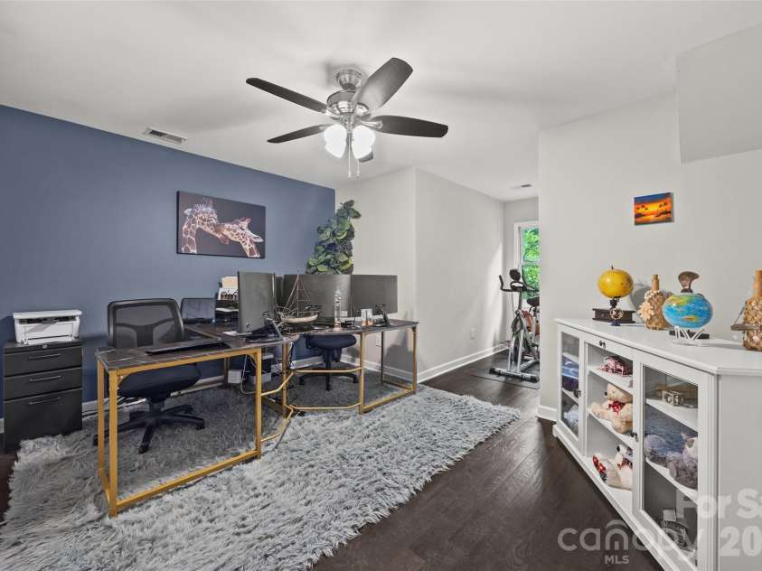 13 Bald Eagle Road, Lake Wylie, SC 29710.  MLS# CAR4387619, YatesRealty ID 49266. Primary Suite Flex Space