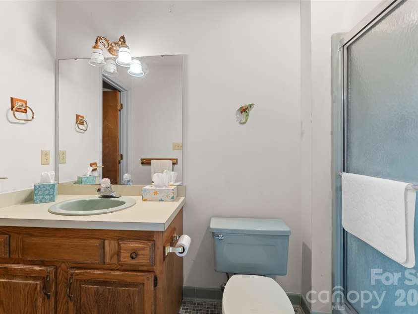 99 Odonald Road, Asheville, NC 28806.  MLS# CAR4326720, YatesRealty ID 4927. 