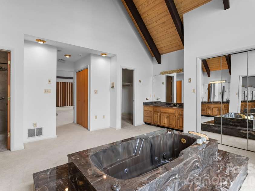 99 Odonald Road, Asheville, NC 28806.  MLS# CAR4326720, YatesRealty ID 4927. 