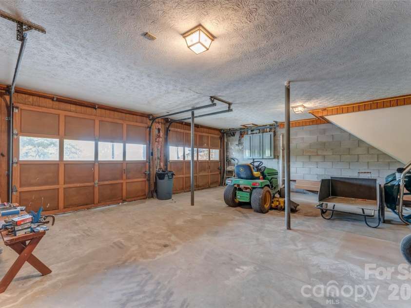 99 Odonald Road, Asheville, NC 28806.  MLS# CAR4326720, YatesRealty ID 4927. 