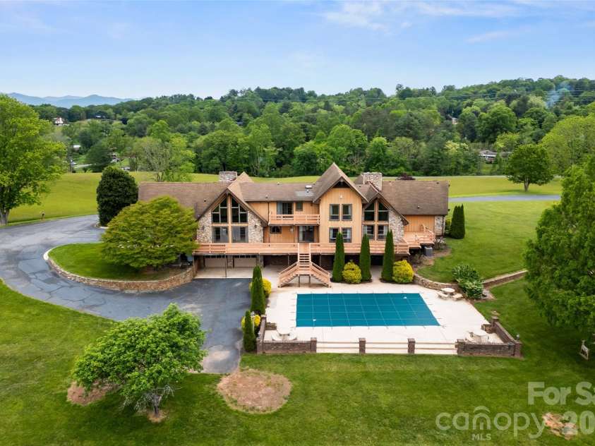 99 Odonald Road, Asheville, NC 28806.  MLS# CAR4326720, YatesRealty ID 4927. 