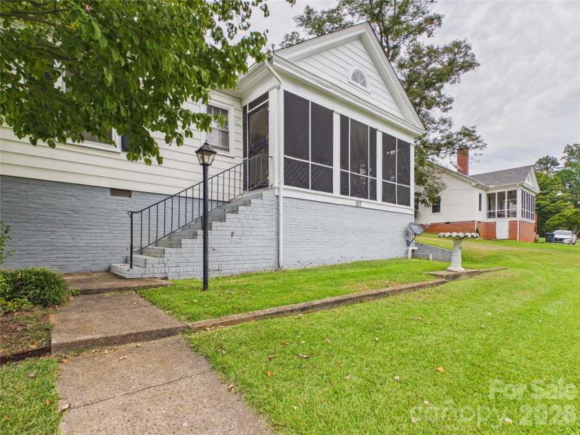 107 Mimosa Avenue, Rhodhiss, NC 28630.  MLS# CAR4421754, YatesRealty ID 49271. 