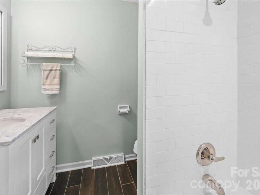 705 Brunson Drive, Albemarle, NC 28001.  MLS# CAR4422232, YatesRealty ID 49272. Full bathroom on the Main floor.