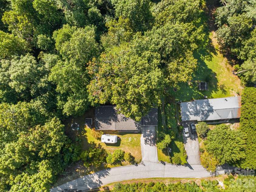 96 Fallswood Court, Hendersonville, NC 28739.  MLS# CAR4422218, YatesRealty ID 49273. Above property on left side