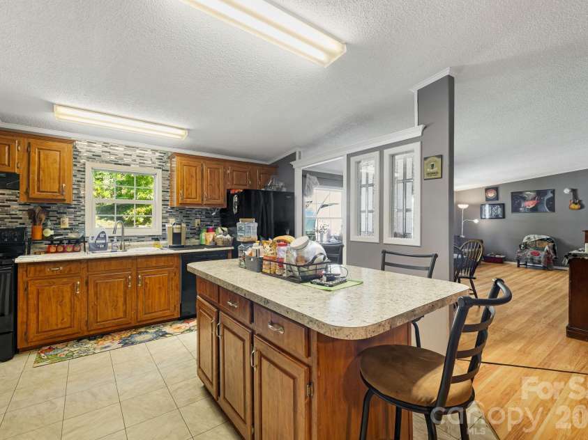 96 Fallswood Court, Hendersonville, NC 28739.  MLS# CAR4422218, YatesRealty ID 49273. Kitchen