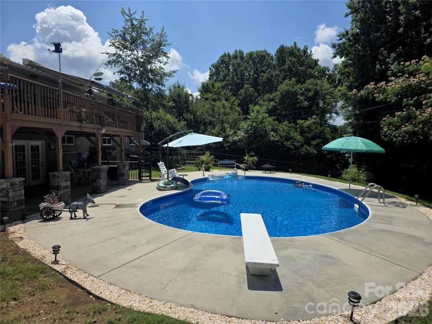 2413 Wedgewood Drive, Salisbury, NC 28146.  MLS# CAR4412766, YatesRealty ID 49275. 