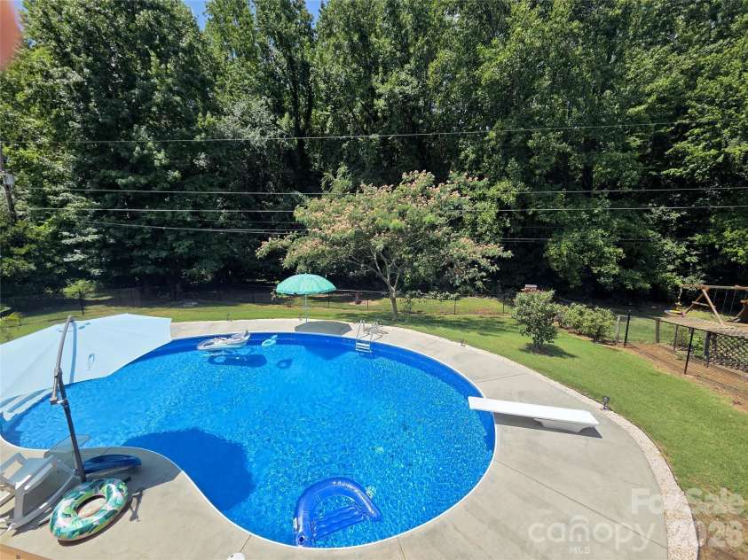 2413 Wedgewood Drive, Salisbury, NC 28146.  MLS# CAR4412766, YatesRealty ID 49275. 