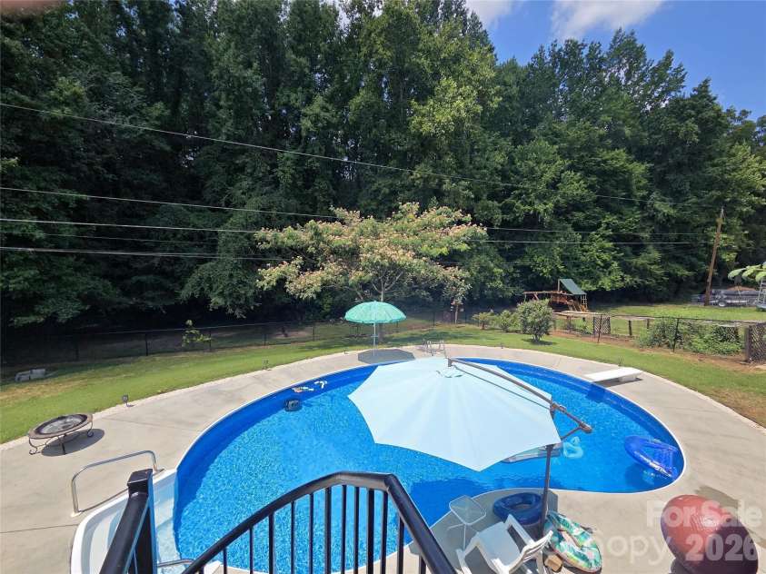 2413 Wedgewood Drive, Salisbury, NC 28146.  MLS# CAR4412766, YatesRealty ID 49275. 