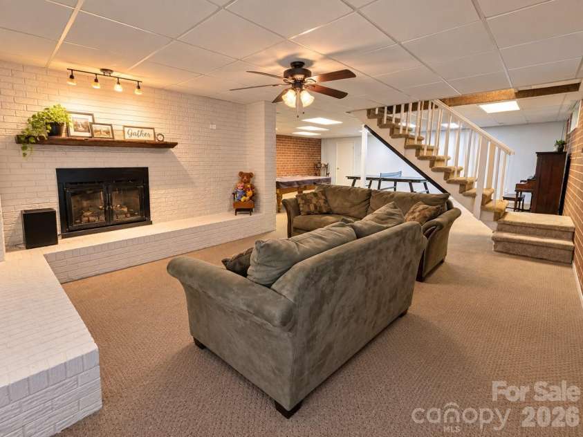 2413 Wedgewood Drive, Salisbury, NC 28146.  MLS# CAR4412766, YatesRealty ID 49275. 
