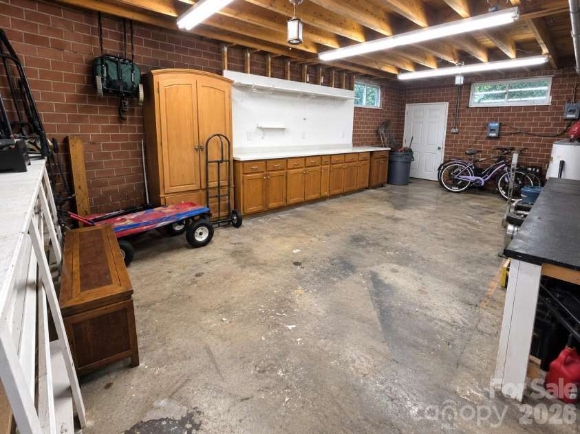 2413 Wedgewood Drive, Salisbury, NC 28146.  MLS# CAR4412766, YatesRealty ID 49275. 