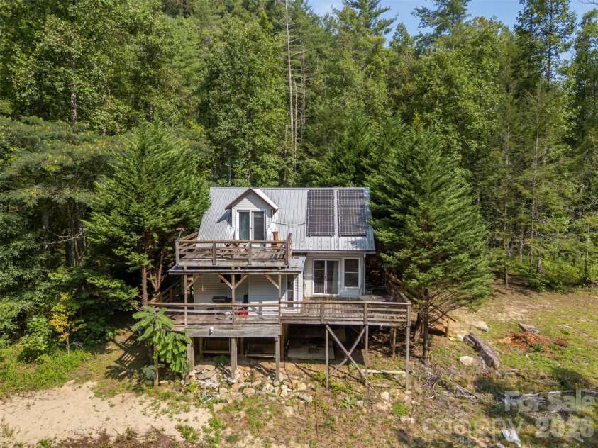 1008 Hardison Falls Trail, Hendersonville, NC 28792.  MLS# CAR4417588, YatesRealty ID 49276. 