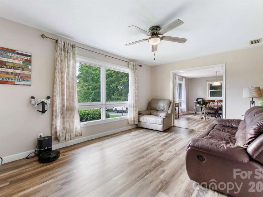 3333 Eastwood Avenue, Morganton, NC 28655.  MLS# CAR4422258, YatesRealty ID 49277. 