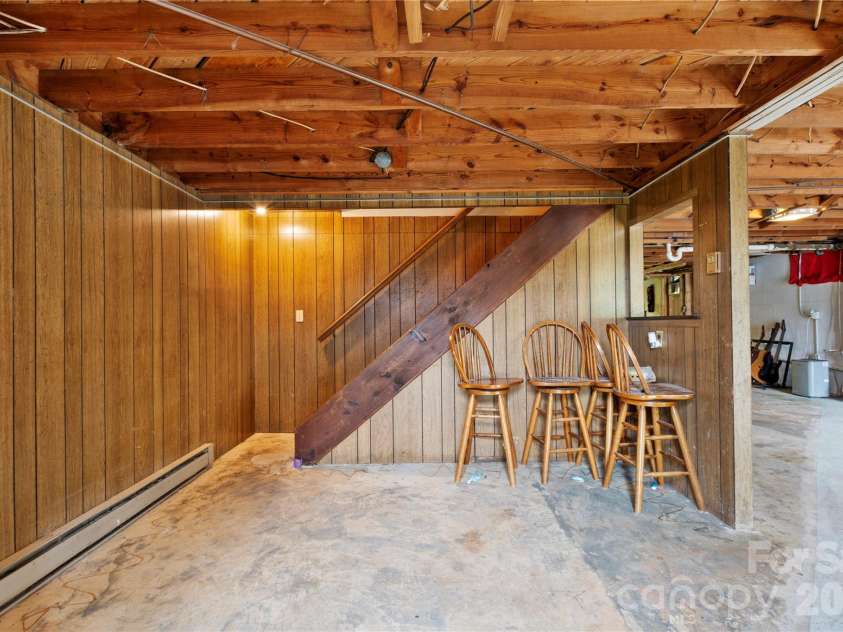 3333 Eastwood Avenue, Morganton, NC 28655.  MLS# CAR4422258, YatesRealty ID 49277. 