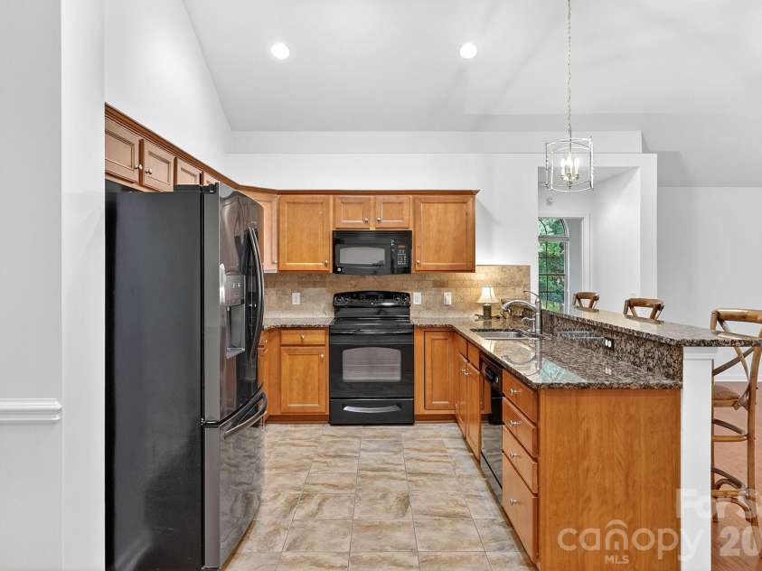 3546 Bank Court, Matthews, NC 28105.  MLS# CAR4320664, YatesRealty ID 4928. 