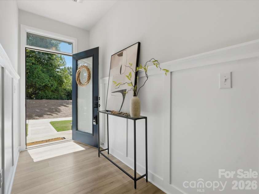 3122 Coquina Lane, Charlotte, NC 28206.  MLS# CAR4421612, YatesRealty ID 49282. 