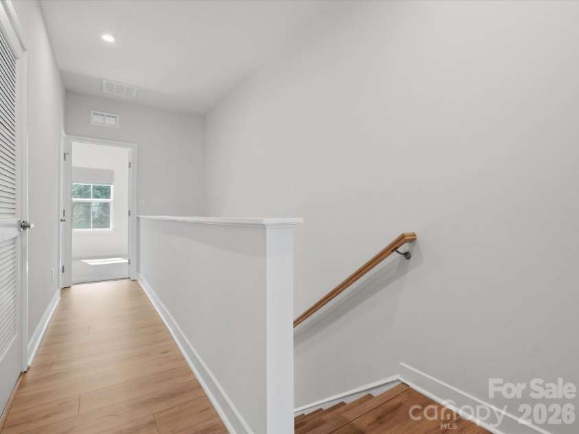 3122 Coquina Lane, Charlotte, NC 28206.  MLS# CAR4421612, YatesRealty ID 49282. 