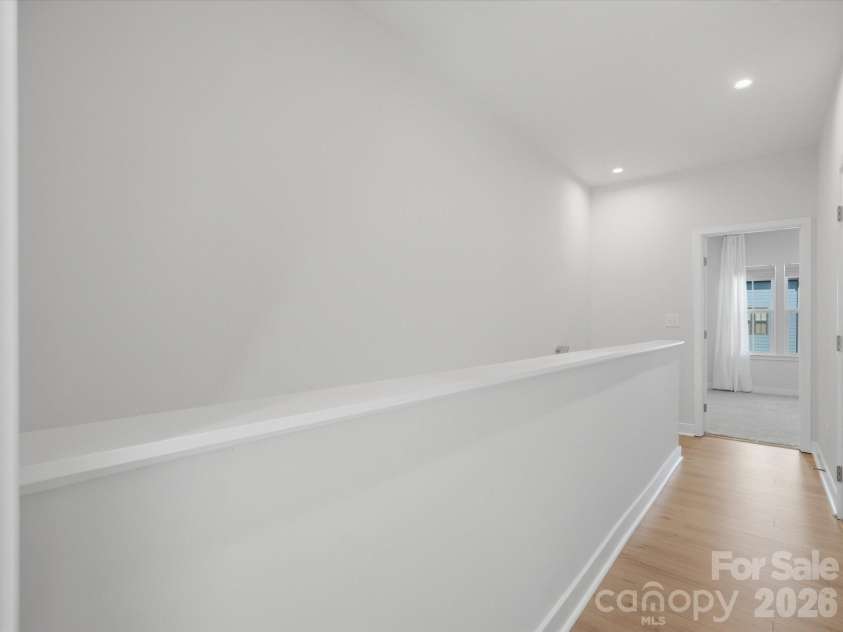 3122 Coquina Lane, Charlotte, NC 28206.  MLS# CAR4421612, YatesRealty ID 49282. 
