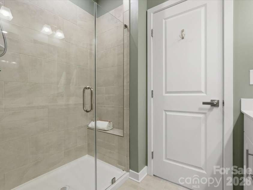 3122 Coquina Lane, Charlotte, NC 28206.  MLS# CAR4421612, YatesRealty ID 49282. 