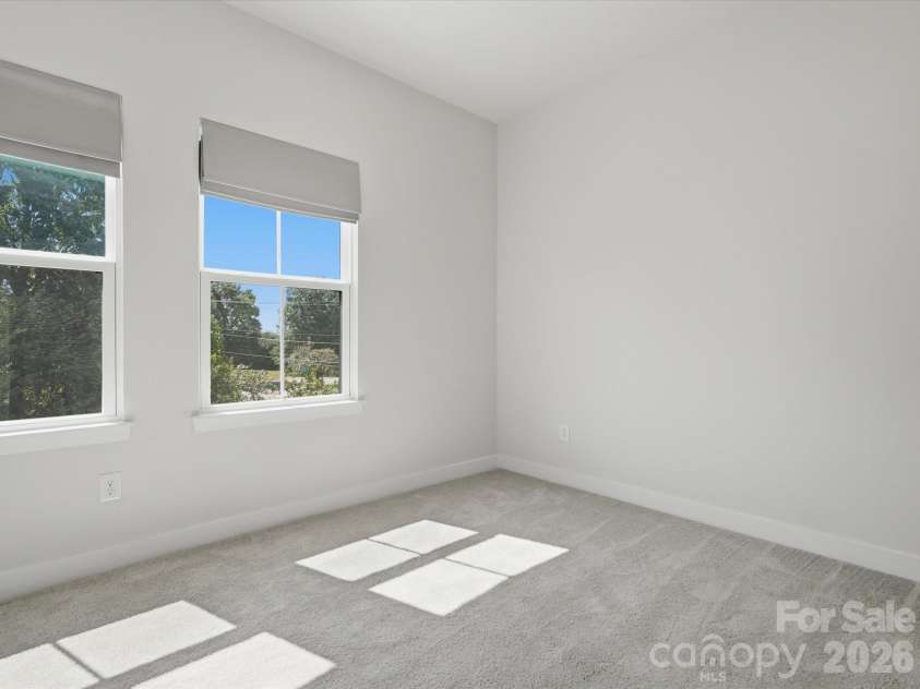 3122 Coquina Lane, Charlotte, NC 28206.  MLS# CAR4421612, YatesRealty ID 49282. 
