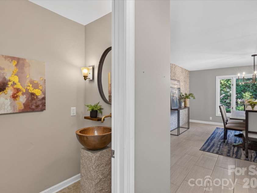 4418 Horseshoe Bend, Matthews, NC 28104.  MLS# CAR4420956, YatesRealty ID 49284. 