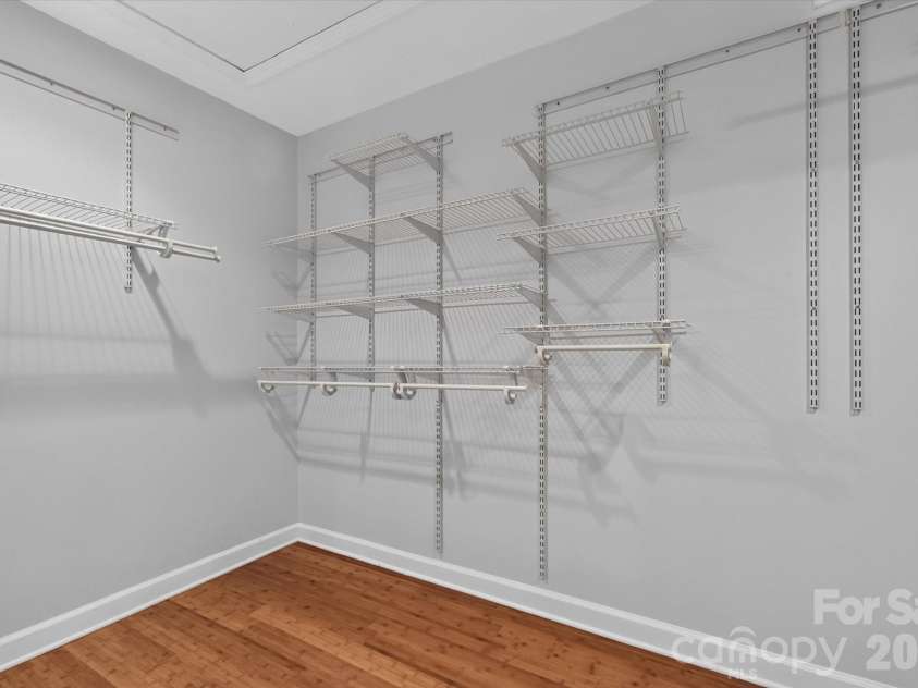 4418 Horseshoe Bend, Matthews, NC 28104.  MLS# CAR4420956, YatesRealty ID 49284. 