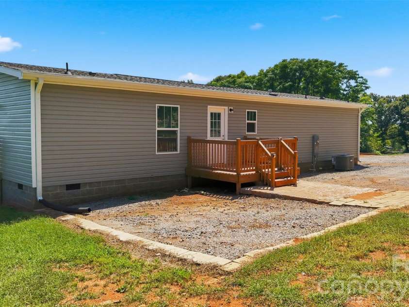 591 Moore Lane, Taylorsville, NC 28681.  MLS# CAR4415452, YatesRealty ID 49286. 