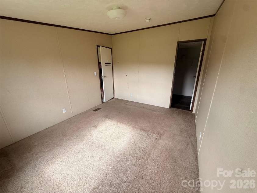 37 Mossy Brook Trail, Hendersonville, NC 28792.  MLS# CAR4418383, YatesRealty ID 49287. Bedroom 4