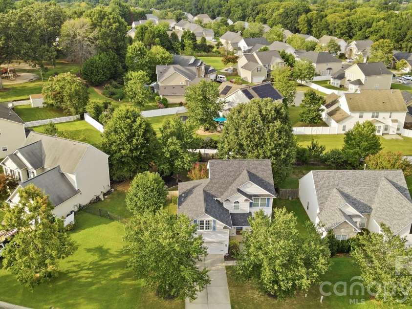 6006 Pine Cone Lane, Monroe, NC 28110.  MLS# CAR4420631, YatesRealty ID 49291. 