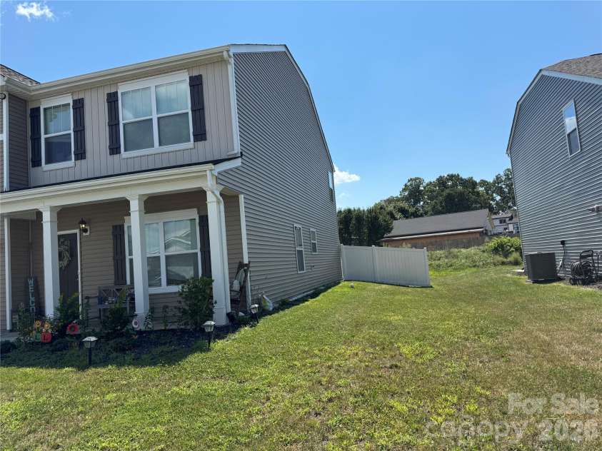 116 wheatfield Road, Fletcher, NC 28732.  MLS# CAR4417836, YatesRealty ID 49292. 