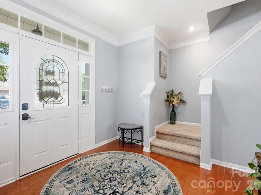 15320 Edgewater Forest Lane, Charlotte, NC 28278.  MLS# CAR4399243, YatesRealty ID 49294. 