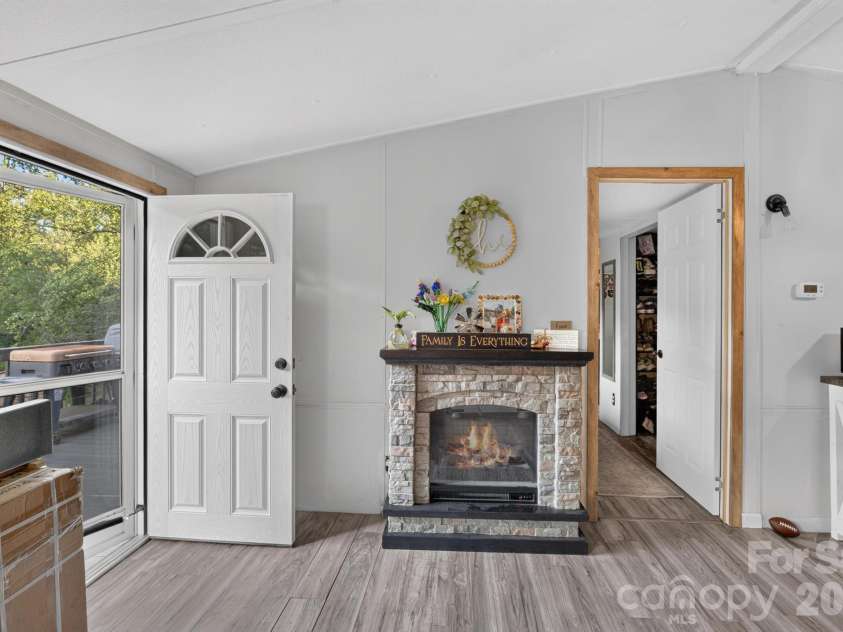 2437 Rosedale Drive, Lenoir, NC 28630.  MLS# CAR4420476, YatesRealty ID 49295. 