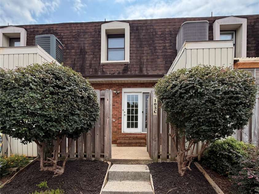 103 Crestlane Drive, Morganton, NC 28655.  MLS# CAR4422193, YatesRealty ID 49297. Back Entrance