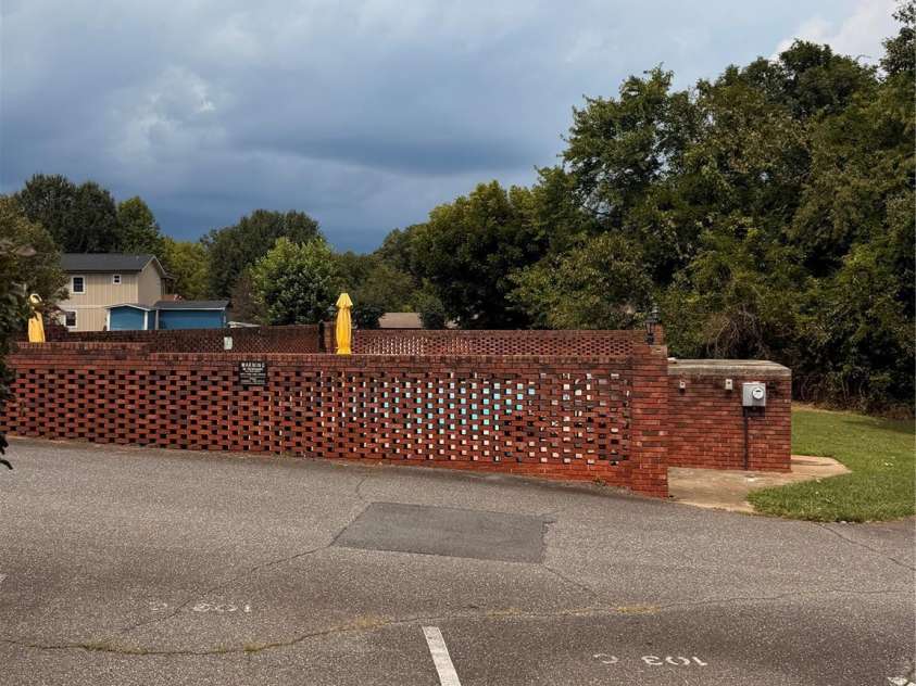 103 Crestlane Drive, Morganton, NC 28655.  MLS# CAR4422193, YatesRealty ID 49297. Parking